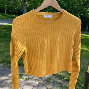 aritzia babaton | cropped knit sweater
